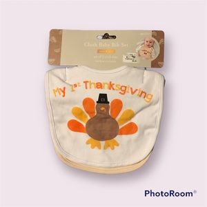 My first thanksgiving bib set